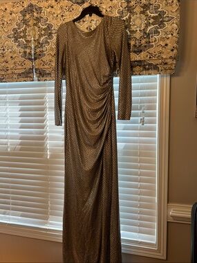 Eliza J Metallic Gold Long Sleeve Ruched Gown
